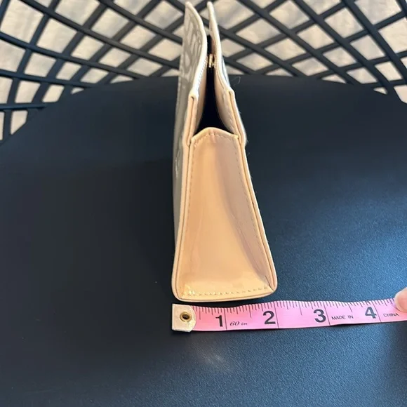 YSL Mini Lipsticks and Pouch - Picture 7 of 7